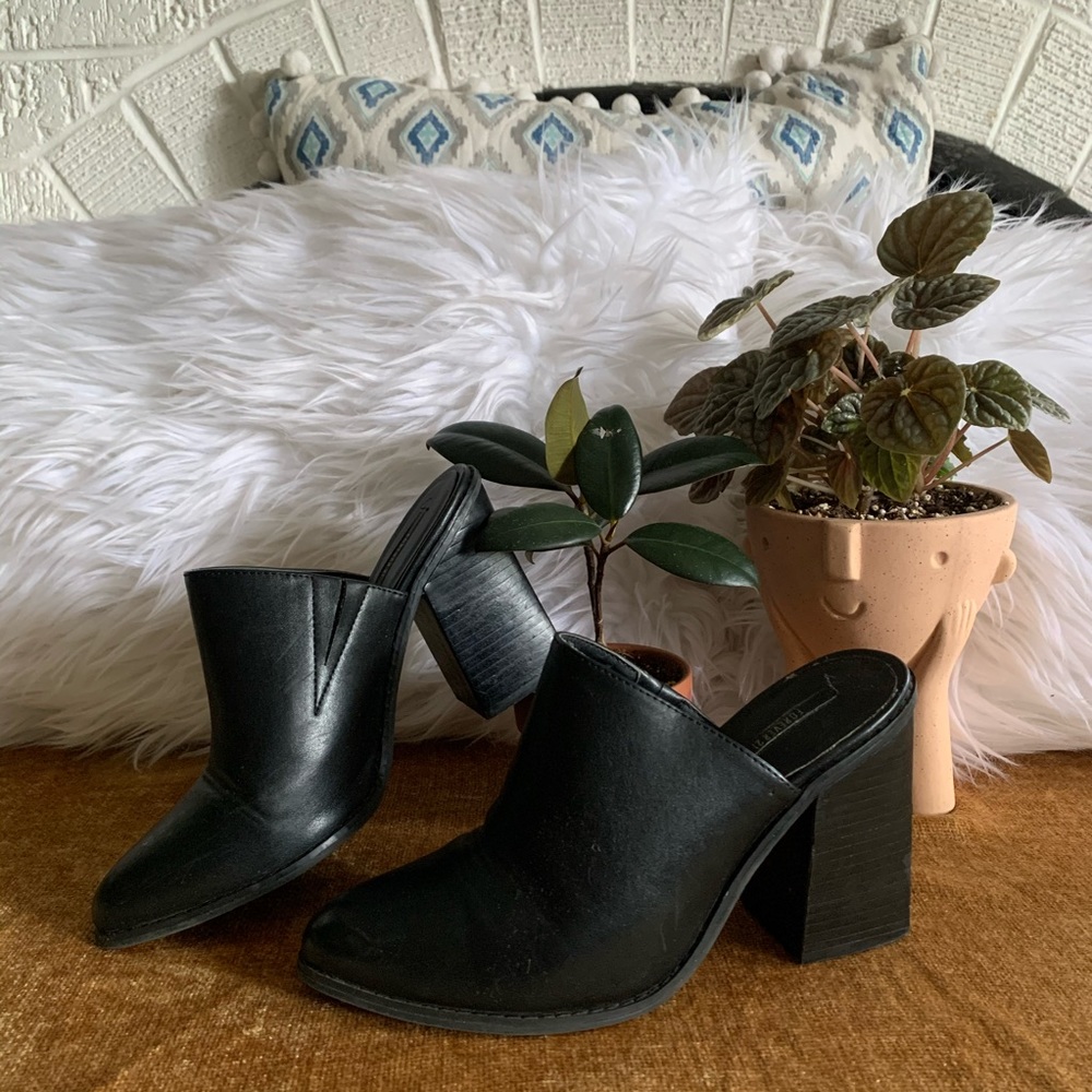 Chunk Heel Mules